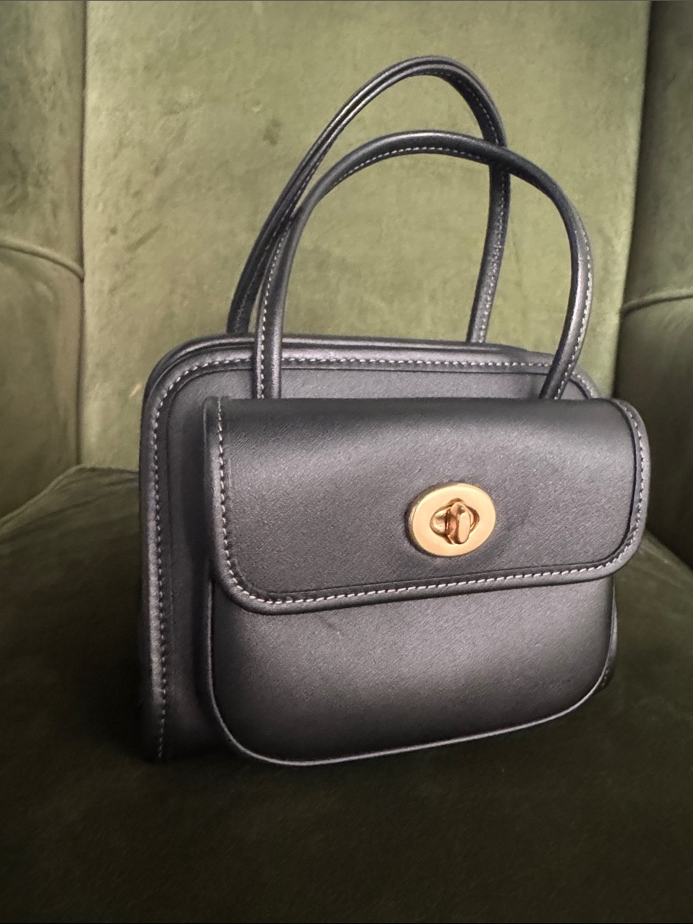 Coach Safari Re-Issue. Black Leather Top-Handle Women's Handbag